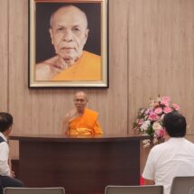 ปทุมธานี- ครั้งแรก อบจ.ร่วม สสจ.ฉีดวัคซีนไข้หวัดใหญ่ 4 สายพันธุ์ สามเณรวัดพระธรรมกาย กว่า 500 รูป