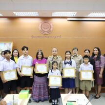 ปทุมธานี !!! ฝนตกต่อเนื่อง ผู้ว่าฯ สมคิด สั่งการเฝ้าระวังเตรียมพร้อมป้องกันแก้ไขปัญหาเกี่ยวเนื่องด้านสถานการณ์น้ำในพื้นที่ ด้านโรคติดต่อ และด้านการจร
