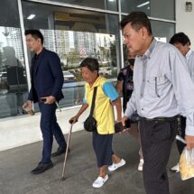 แม่นักโทษประหารคดีฆ่าเศรษฐีนีตลาดโรงเกลือ นำหลักฐานใหม่ร้องสื่อฯ หวังรื้อฟื้นคดีพิจารณาใหม่