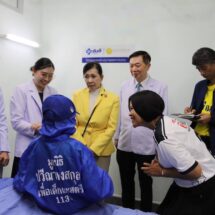 ปทุมธานี “ปวีณา”เดินทางไป “รพ.ยันฮี” ช่วย 3 เยาวชนฟื้นชีวิตใหม่ รักษาบาดแผลบริเวณร่างกายที่เป็นรอยด่างในชีวิตจนเป็นปัญหาในการใช้ชีวิตในสังคมให้กลับมามีความหวัง สร้างโอกาสสู่อนาคต