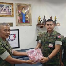 ส่งมอบผ้ายันต์เกราะเพชร เเสนผืนถึงทหารหาญผู้กล้า