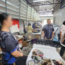 ตำรวจสอบสวนกลาง CIB กระจายกำลัง ค้น 3 จุดทลายโรงผลิต และ แหล่งกักเก็บ อะไหล่ปลอมรถยนต์ยี่ห้อดังพบของกลางอื้อ มูลค่าความเสียหายกว่าหลายล้านบาท