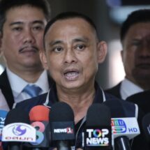 “บิ๊กเต่า” ลุยขยายผล คดีวัดพระบาทน้ำพุ พบเส้นเงินสัมพันธ์เกี่ยวข้อง 30 คน มีเงินหมุนเวียน 2-3 พันล้านบาท เชื่อ ศาสนาไม่เสื่อม ความผิดเป็นเรื่องส่วนตัว ไม่ใช่ส่วนรวม