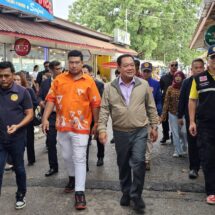 รมว.ยุติธรรมลงพื้นที่หมู่บ้านชาวเลราไวย์ ตรวจมาตรการป้องกันยาเสพติด ย้ำ “บำบัด-ฟื้นฟู-ป้องกัน-ปราบปราม” ควบคู่กัน