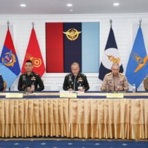 ผบ.ทสส. ชูแผน “RTARF 2050” ปรับกองทัพสู่ยุคดิจิทัล เสริมขีดความสามารถรบทางไกล-ไซเบอร์-ข่าวกรอง พร้อมเน้นเอกภาพทุกเหล่าทัพป้องกันชาติและช่วยเหลือประชาชน