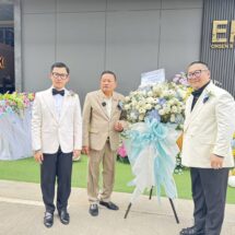 นนทบุรี ”ปฐมฤกษ์“มิสเตอร์คิงและน้องริชาร์ด เปิดบัตรวีไอพี 8 บัตร ร่วม 400,000 บาท ในโอกาสเปิดกิจการซาวน่าใหม่ย่านบางบัวทอง !!!