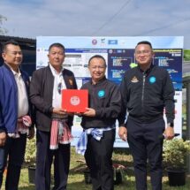 มุกดาหาร นายองค์การ ชัยบุตร เปิดกิจกรรมและเปิดป้ายศูนย์บ่มเพาะอุตสาหกรรมเชิงพื้นที่ธุรกิจโรงเรือนหม่อนไหม