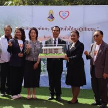 เติมพลังใจให้ครู! ส่งมอบอาคารหอพักครูใหม่ 12 ห้อง หวังเสริมสร้างโอกาสในการเข้าถึงที่อยู่อาศัยที่มั่นคง และปลอดภัยของบุคลากรทางการศึกษาในพื้นที่ห่างไกล