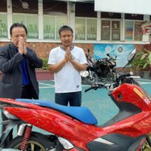 “ทนายเกรียงศักดิ์” พาเหยื่อคดีข่มขืนสาวจีน รับรถของกลางคืน สน.พญาไท หลังติดคุกฟรี 1 ปี 3 เดือน เตรียมฟ้องกลับพยานเท็จเรียกค่าเสียหาย