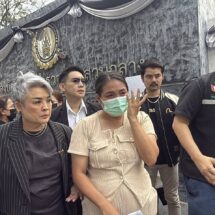 ลูกแชร์ร่ำไห้หน้ากองปราบฯ พยายามฆ่าตัวตายมา 2 ครั้ง หลังโดน“ชมพู่ ”โกงเงินแชร์กว่า 4 ล้านบาท