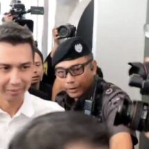 ชนนพัฒฐ์ สส.สงขลา พรรคกล้าธรรม เข้าพบ DSI รับทราบข้อหาคดีฟอกเงิน-เว็บพนัน ยืนยันไม่กังวลแม้อยู่นอกสมัยประชุมสภาไร้เอกสิทธิ์คุ้มครอง
