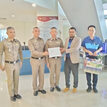 บริษัทน้ำดื่มชื่อดังส่งหนังสือขอบคุณ 2ตำรวจสอบสวนกลาง ช่วยชีวิตพนักงานขนน้ำวูบหมดสติกลางแดด