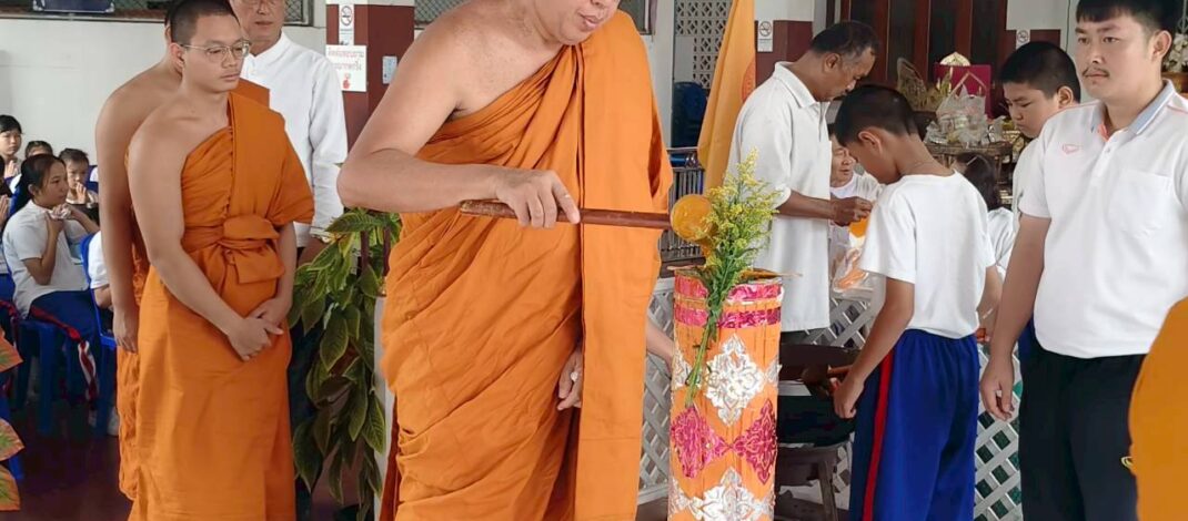 “นายกสุริยา อินต๊ะนอน” ทม.แพร่ ร่วมพิธีหล่อเทียนพรรษา ประจำปี 2569 สืบสานพระพุทธศาสนาและอนุรักษ์ประเพณีไทย