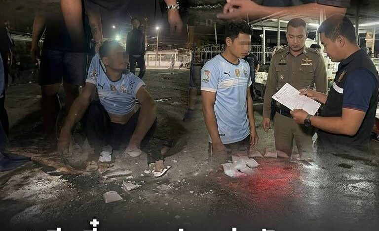 “เฮียตี๋กระทะร้อน” บุกตลาดอมรนาเกลือ! หลังชาวบ้านร้องถูกหนุ่มกัมพูชาขู่เอามีดแทง เจ้าตัวโต้ไม่จริง ปากโป้งอ้างจ่ายตำรวจเดือนละ 500