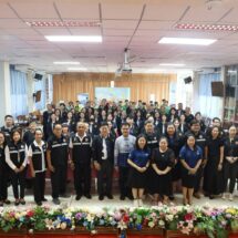 เทศบาลเมืองแพร่ ให้การต้อนรับคณะศึกษาดูงานจาก โรงเรียนบ้านศาลา จังหวัดเชียงใหม่