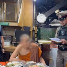 กองปราบฯ บุกรวบ“หลวงพ่อโชติ” เจ้าอาวาสวัดพุทไธศวรรย์ อยุธยา ยักยอกเงินวัดกว่า 92 ล้านบาท โอนให้สีกาคนสนิท พบหลักฐานมัดแอบเสพเมถุนในกุฏิ