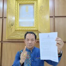 ”พี่ศรี“บุก กกต.เร่งเอาผิดอาญา 3 “พยานกลับคำให้การ” หากเพิกเฉย กกต.จะผิดเสียเอง
